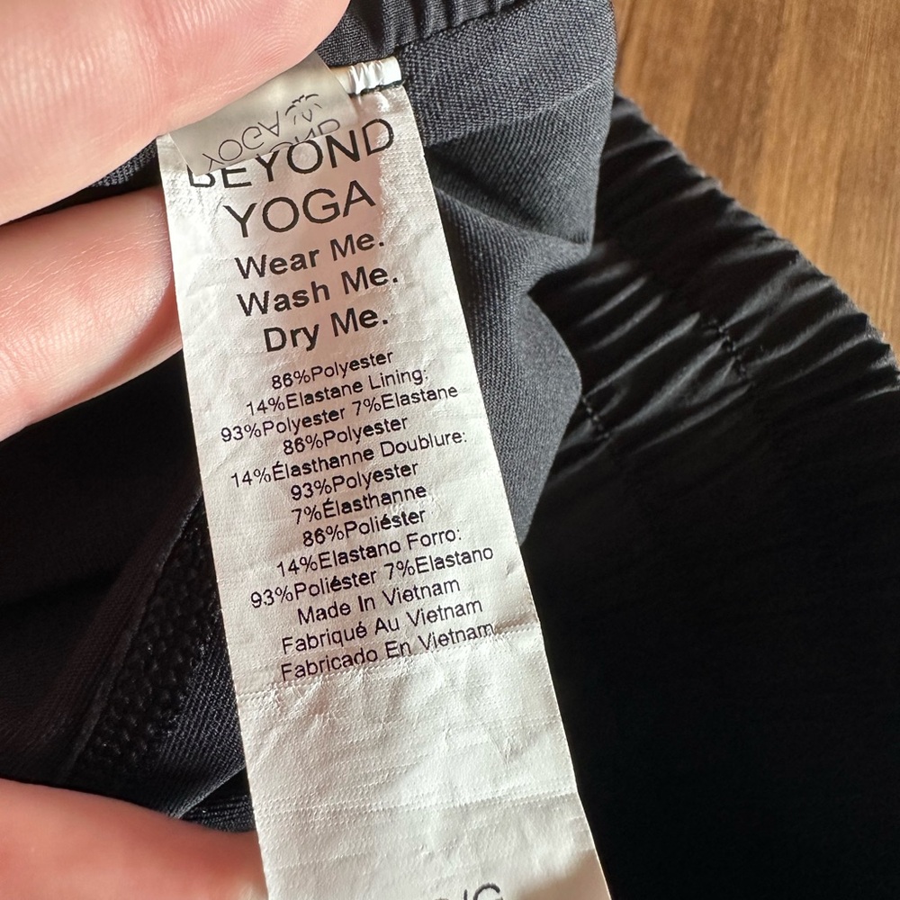 Beyond Yoga Stretch Woven In Stride Lined Skirt in black size large style NN5133 - Picture 3 of 9